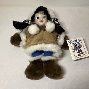 Alaskan Friends Genuine Native Style Doll 9" Arctic Circle Eskimo Girl Parka